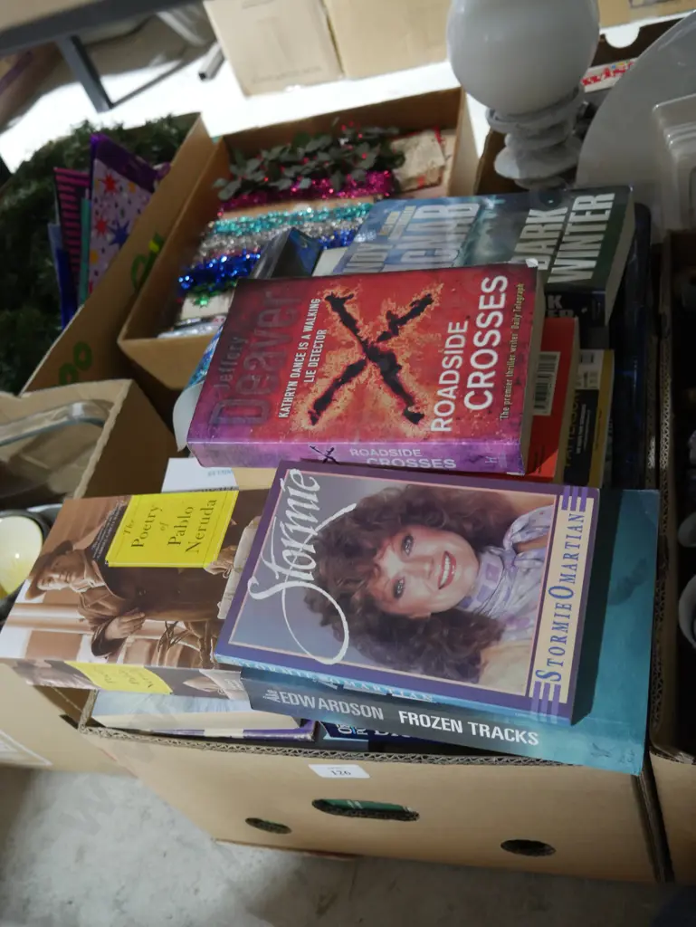 Books Image 1++