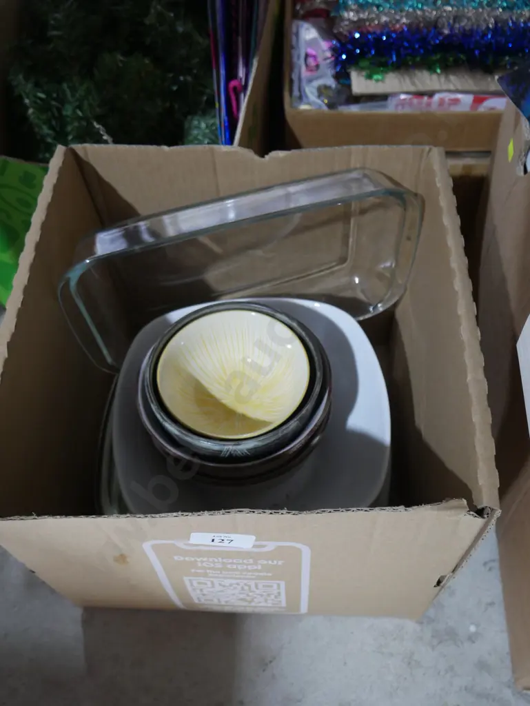 Bowls, baking dishes etc Image 1++