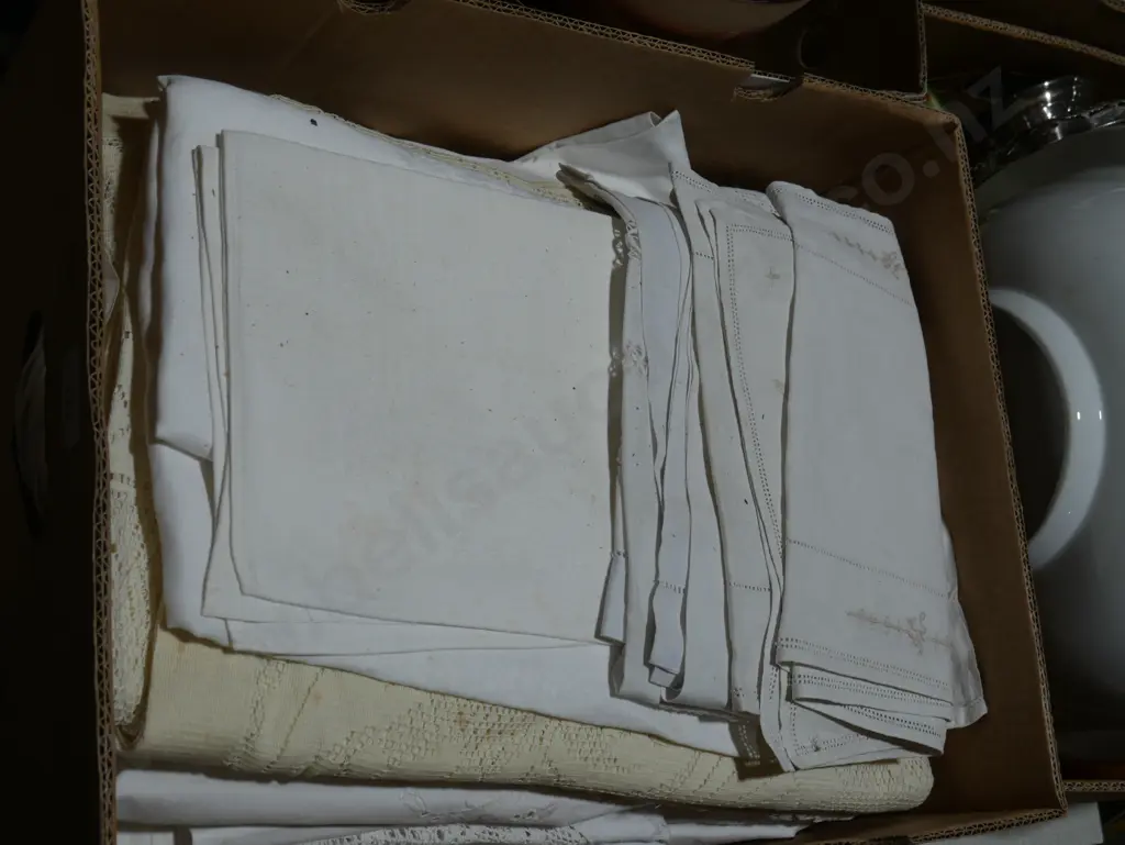Linen Image 1++