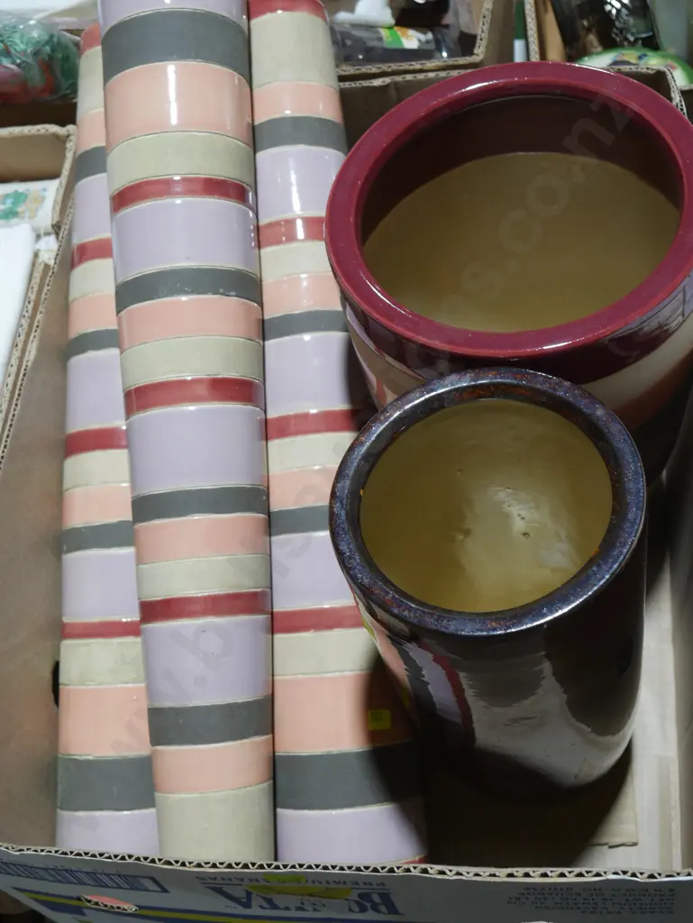 Large vases Image 1++