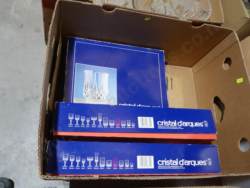 Boxed crystal glasses Image 1++