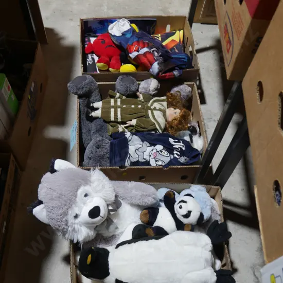 3 boxes of soft toys etc