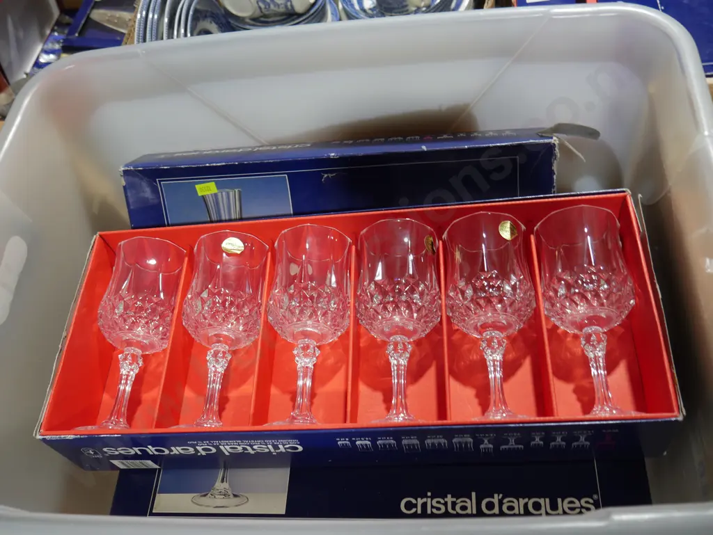 Boxed crystal glasses Image 1++