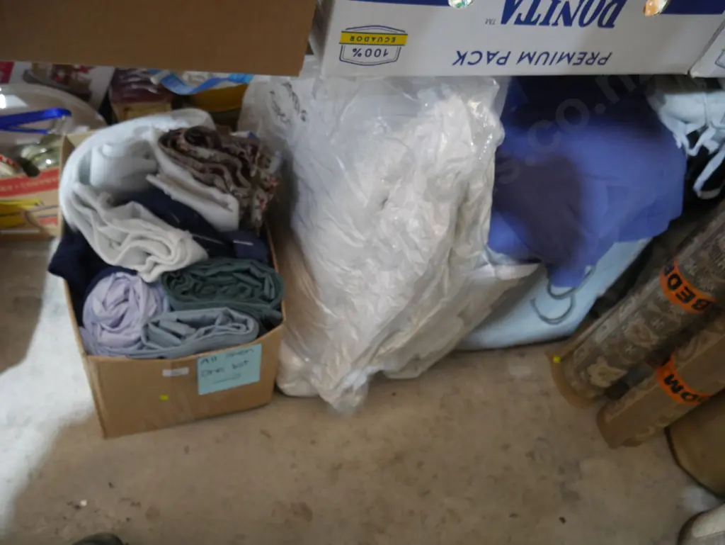 Assorted linen Image 1++