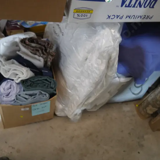 Assorted linen