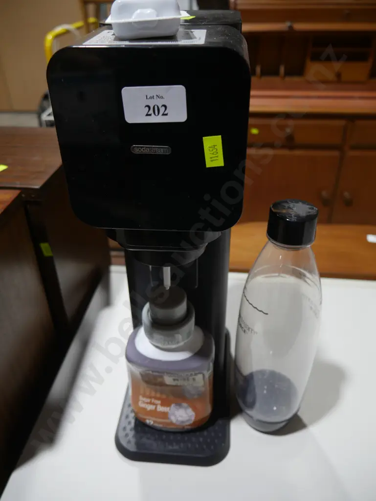 SodaStream machine Image 1++
