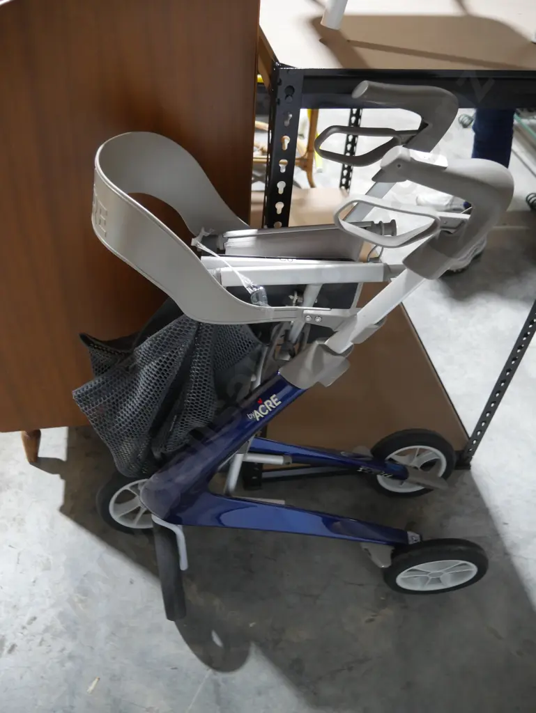 Mobility walker Image 1++