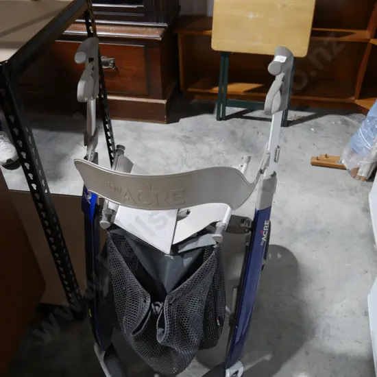 Mobility walker