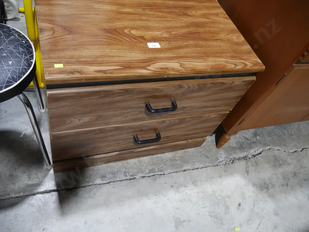 Bedside drawers Image 1++