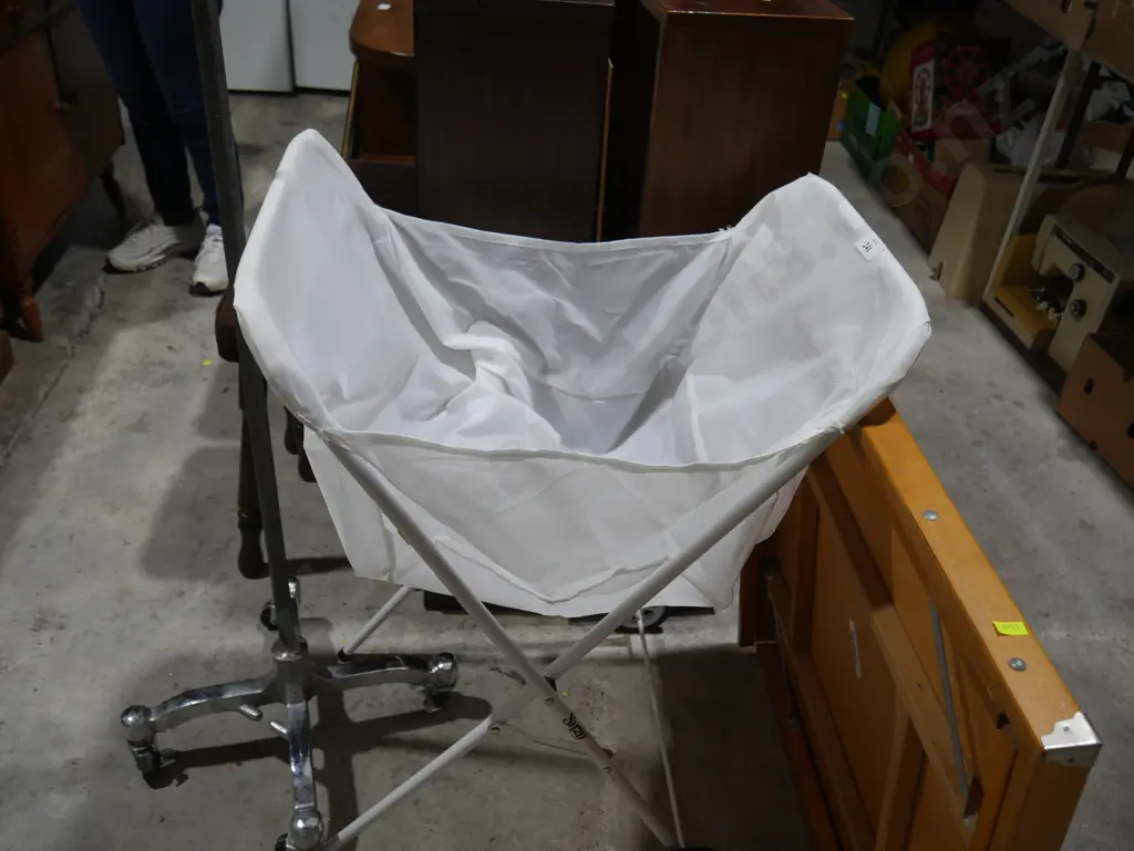 Laundry trolley Image 1++