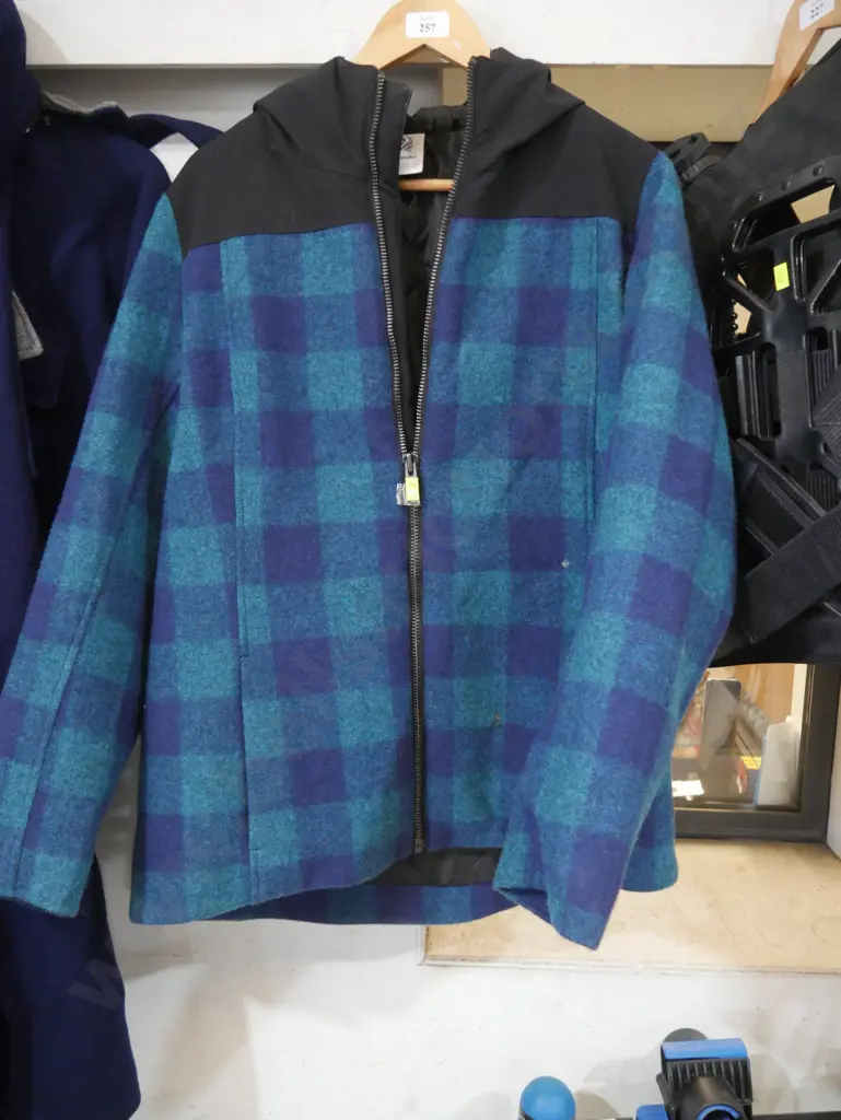 Swanndri jacket Image 1++