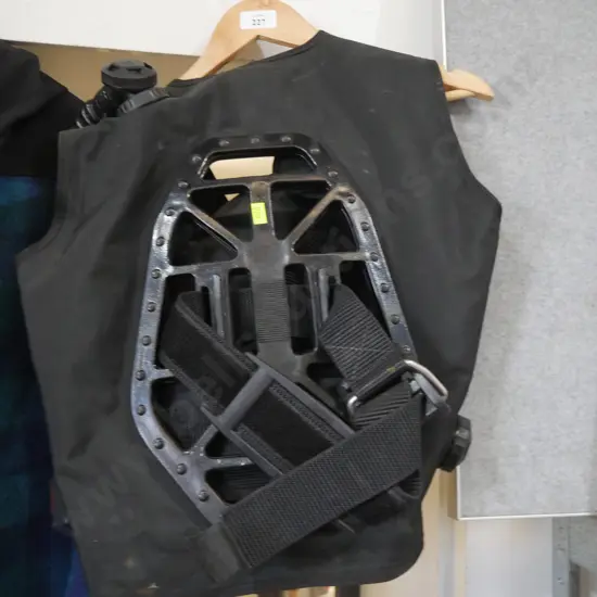 Buoyancy vest
