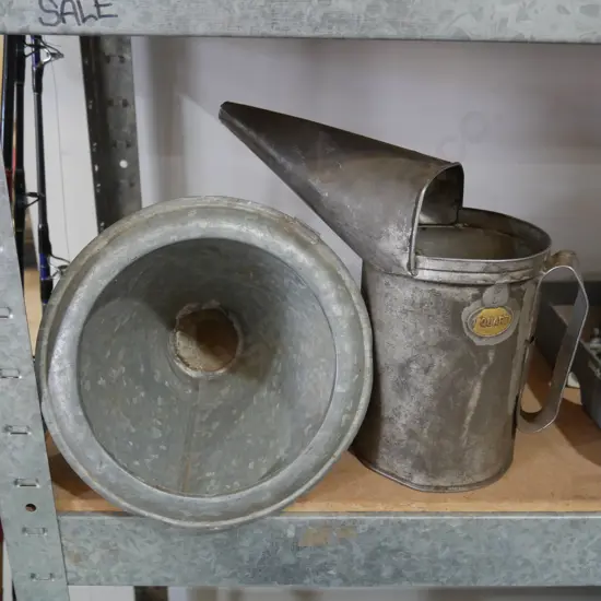 1 quart oil pourer etc