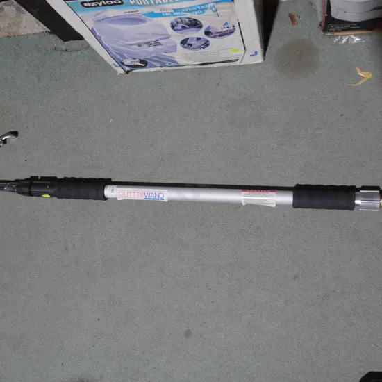 Gutter wand