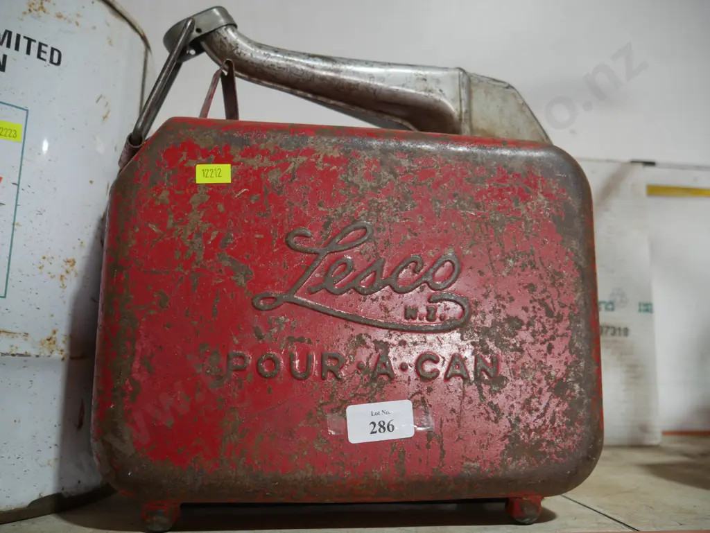Lesco petrol can Image 1++