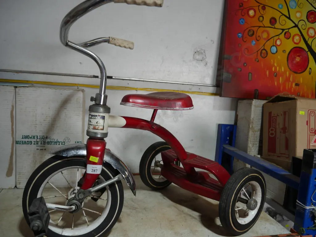 Child trike Image 1++