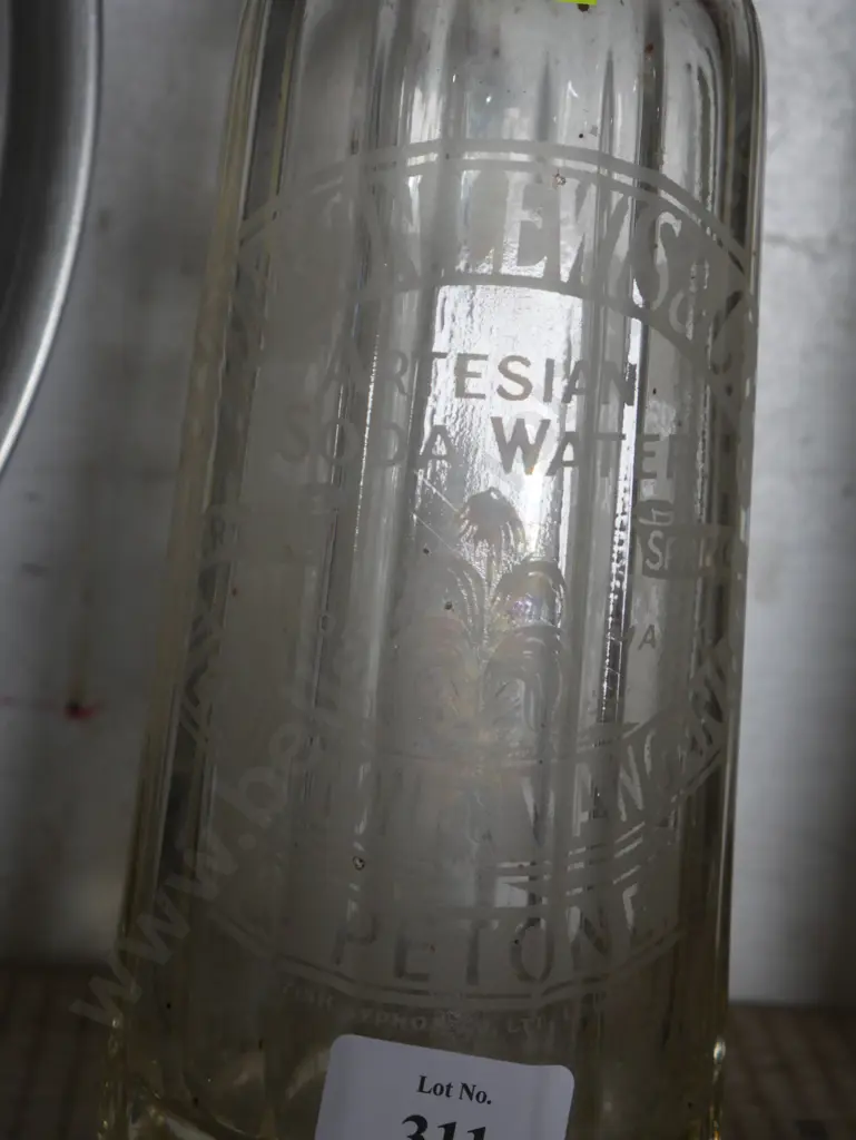 Thomson Lewis soda syphon Wellington Image 1++