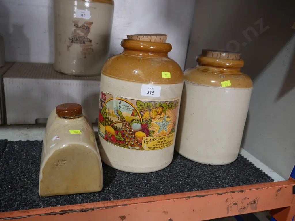 2 stone jars, stone hot water bottle Image 1++