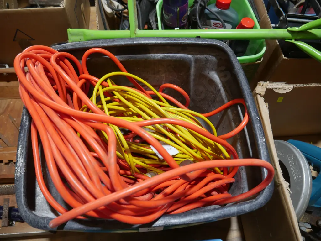 Two extension leads Image 1++