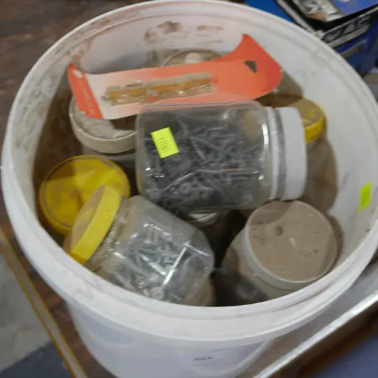 Assorted screws etc