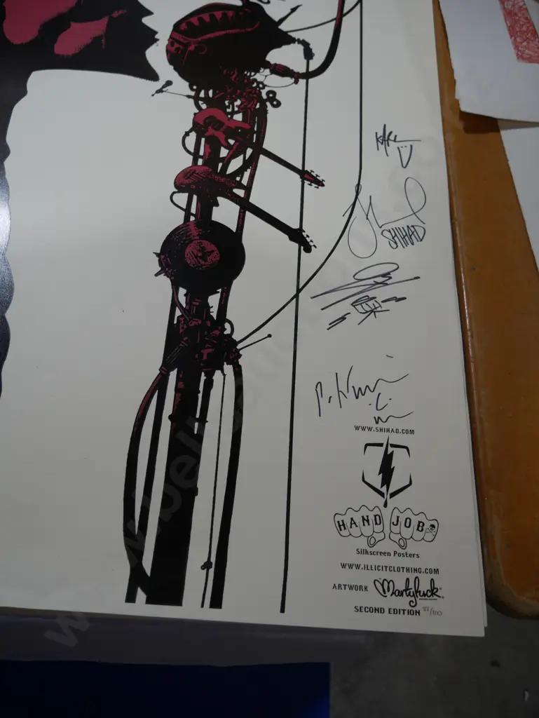 Five Shihad posters - two signed by the band Image 1++