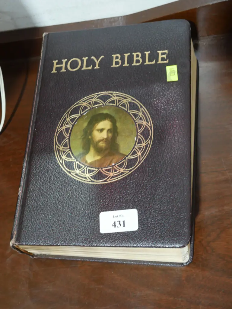 Holy Bible Image 1++
