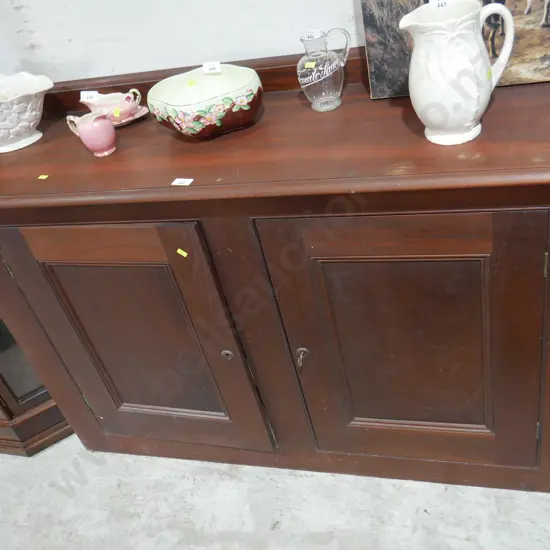Sideboard