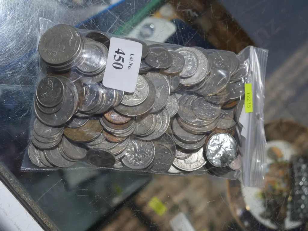 Assorted New Zealand coins Image 1++