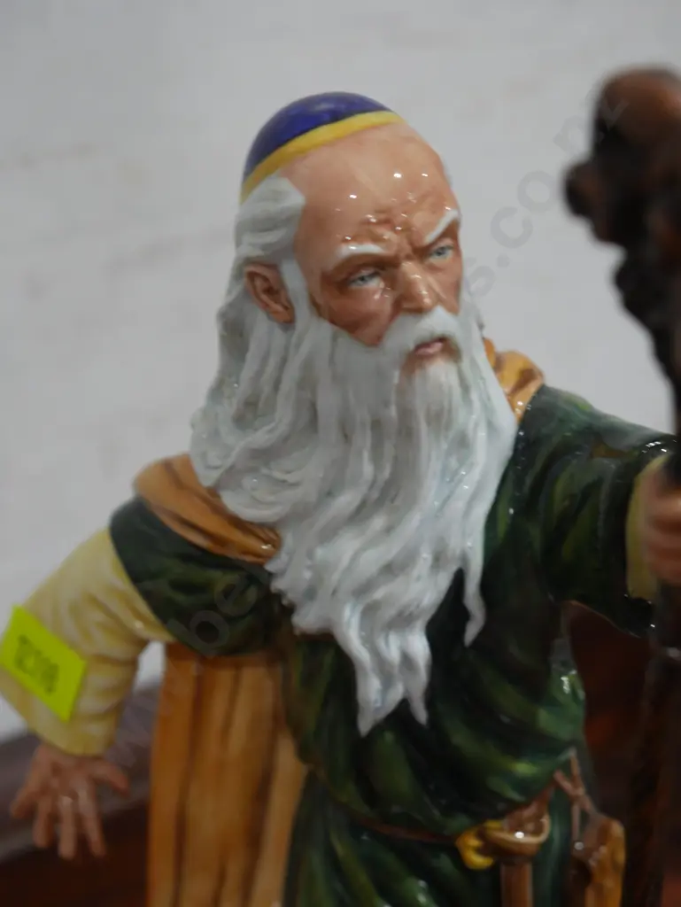 Royal Doulton figurine – Merlin Image 1++