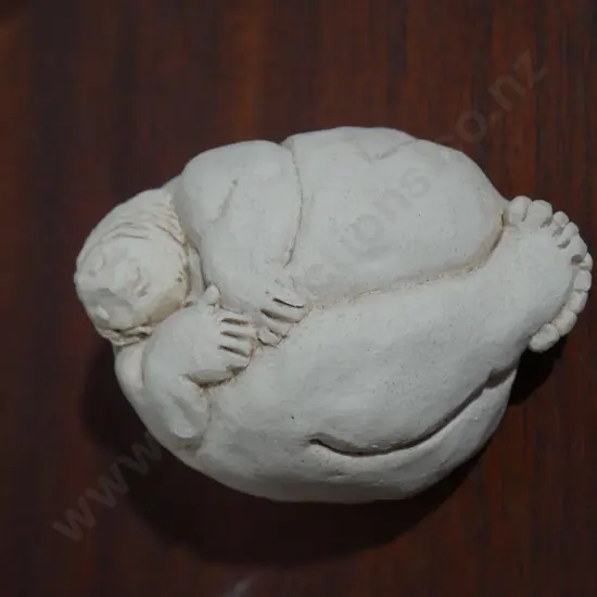 Di Conway pottery sculpture