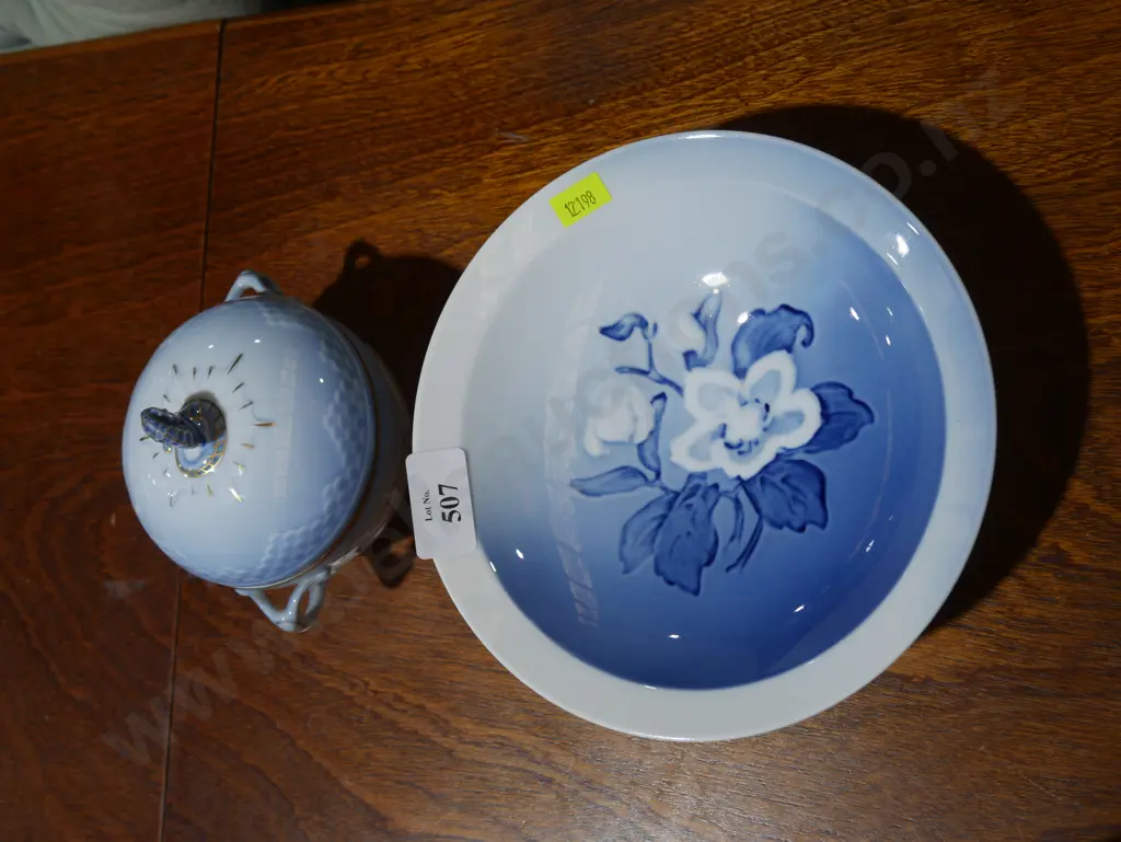 Copenhagen bowl and sugar bowl Image 1++