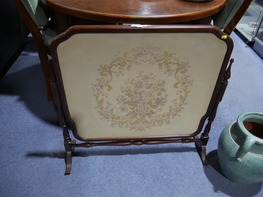 Fire screen Image 1++