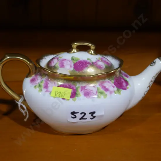 Royal Albert teapot