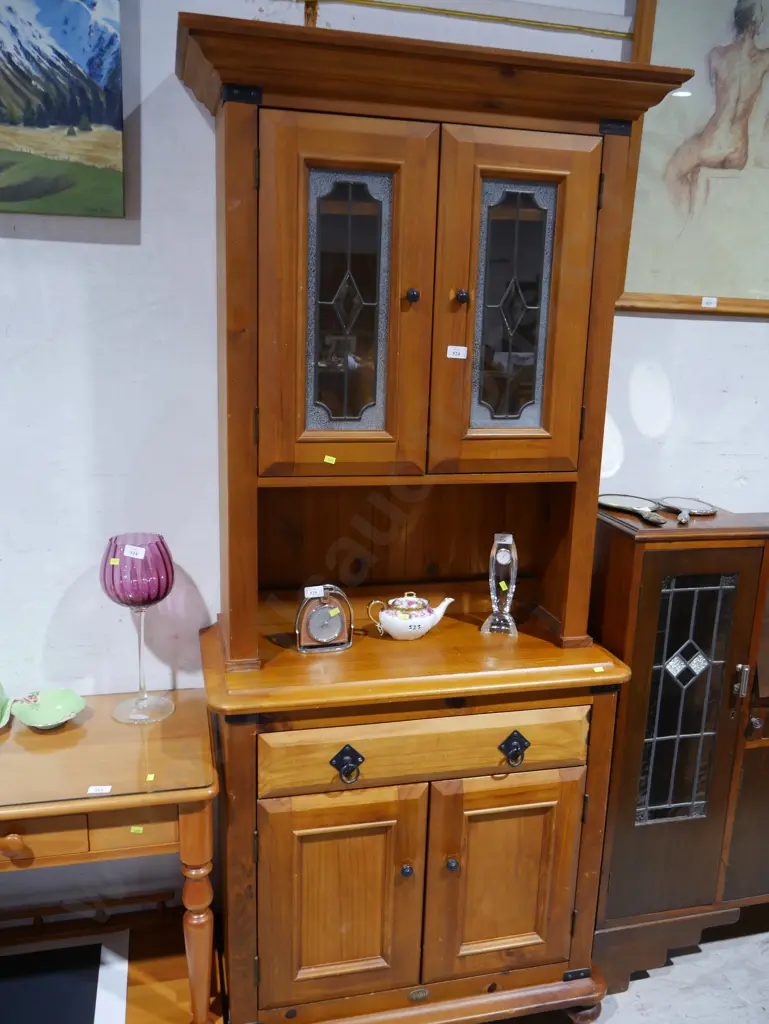 Hutch dresser Image 1++