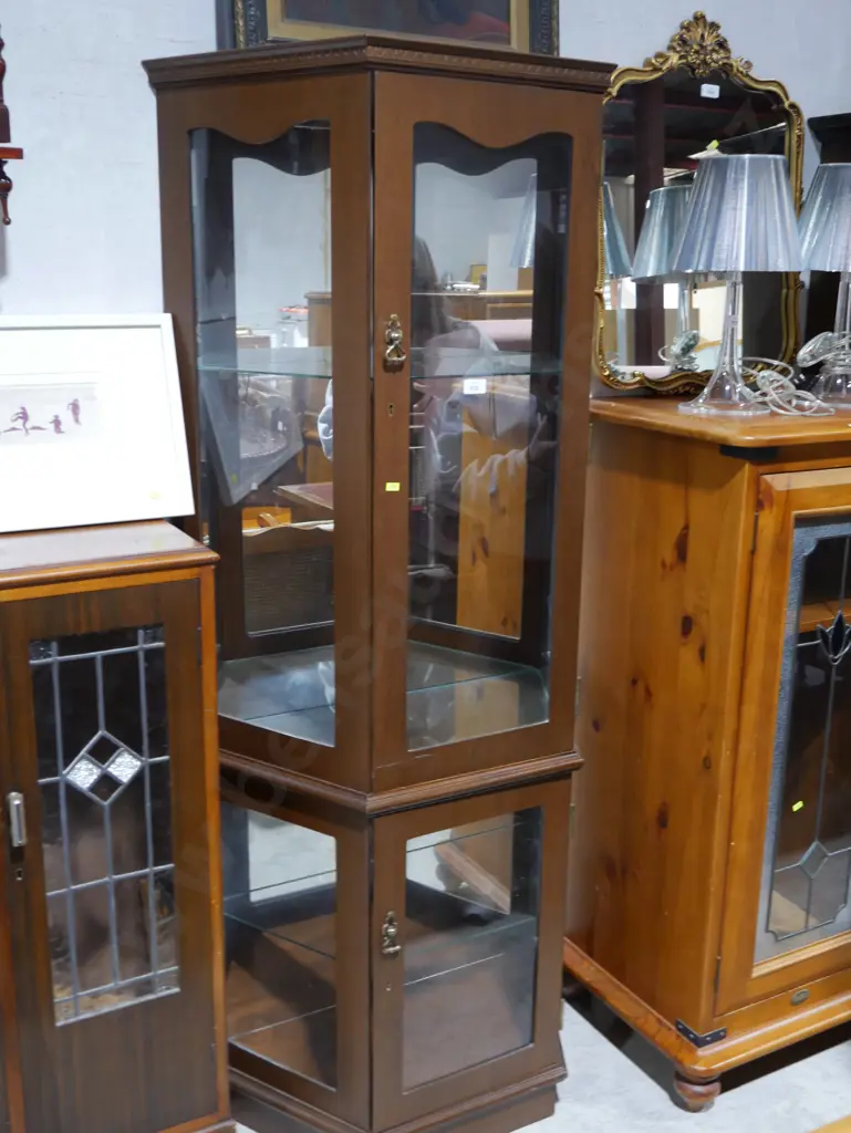 Display cabinet Image 1++