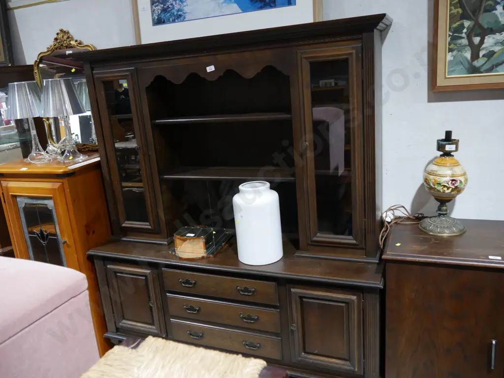 Hutch dresser Image 1++