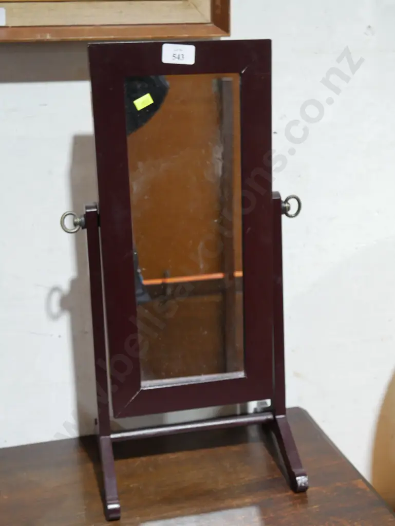 Jewelry armoire Image 1++