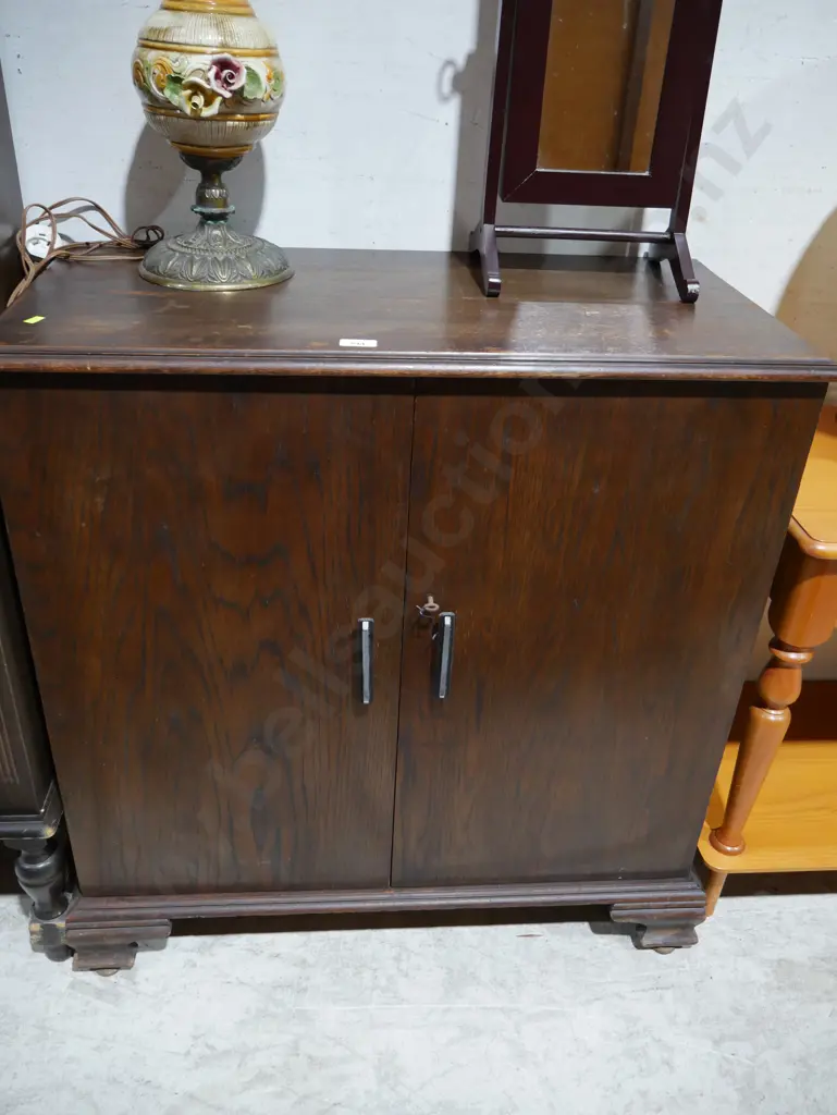 Blanket cabinet Image 1++
