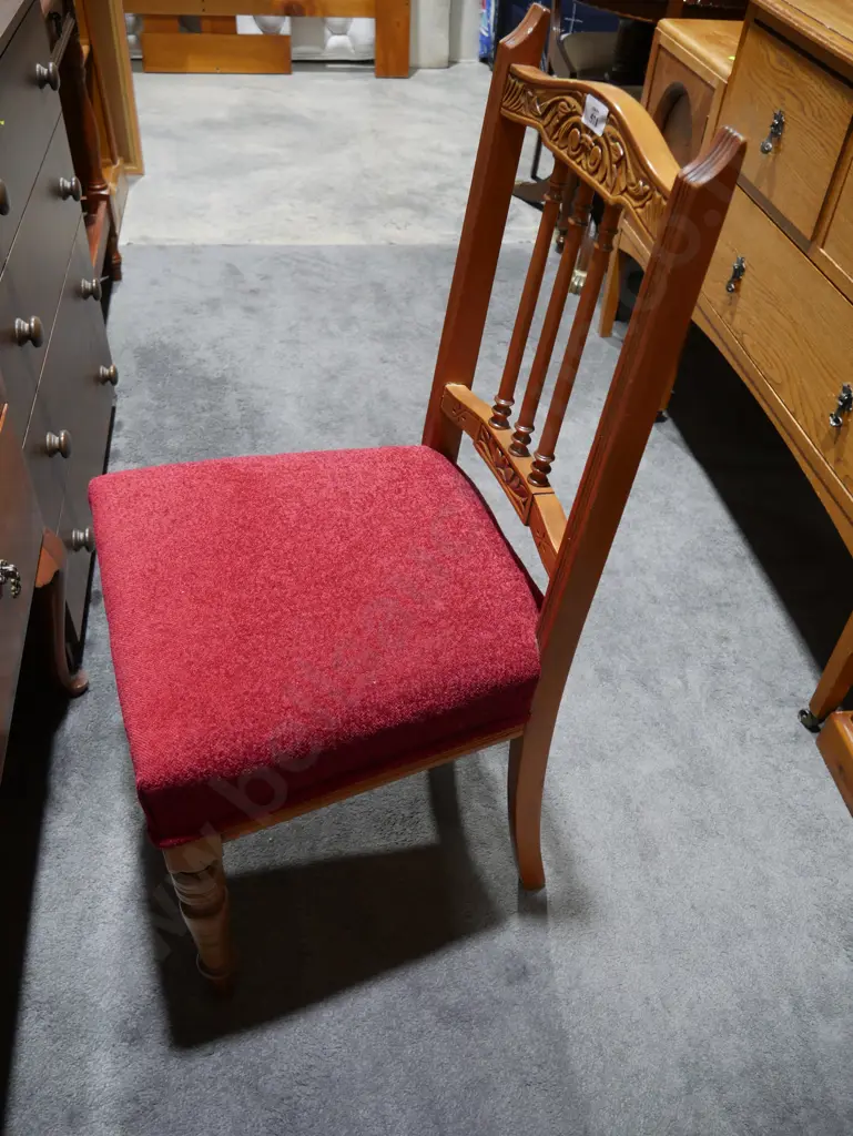 Dining chair Image 1++