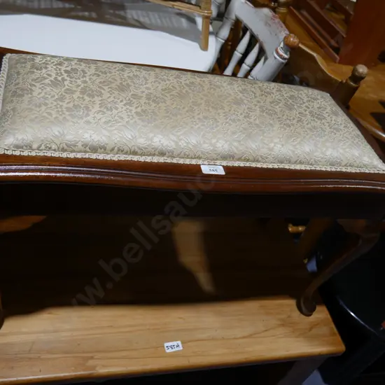 Piano stool