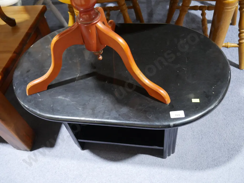 Coffee table Image 1++
