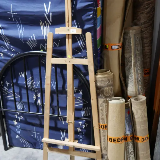 Artist easel