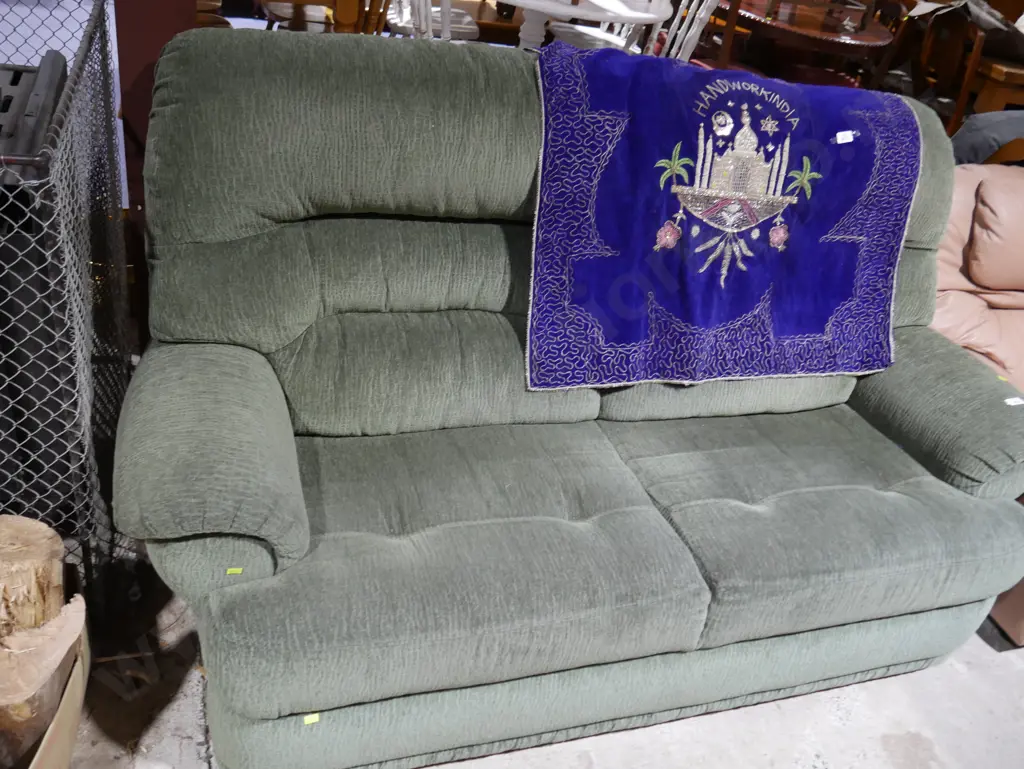Green two-seater sofa Image 1++