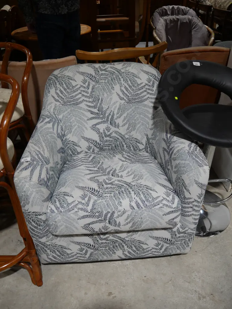 Armchair Image 1++