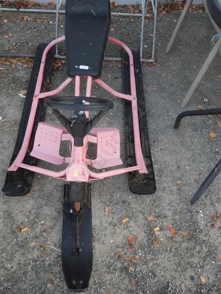 Snow sled Image 1++