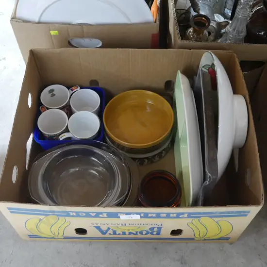 Dishes, mugs etc