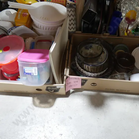 6 boxes of kitchenware