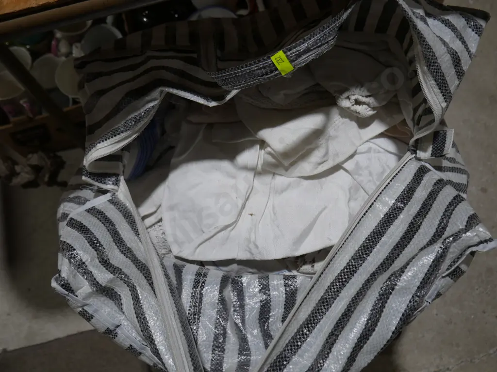 Bag of linen Image 1++