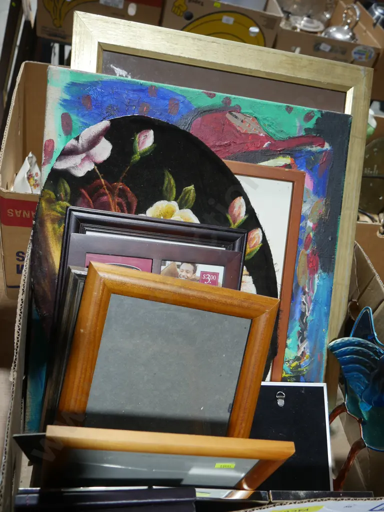 Picture frames, artwork Image 1++