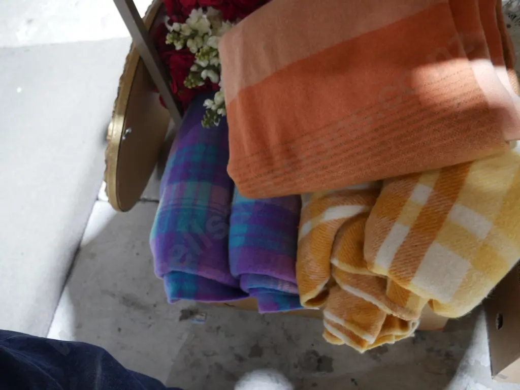 Woollen blankets Image 1++